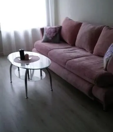 Spacious 1bedroom Apartment, W Free Parking, W Pet * Riga