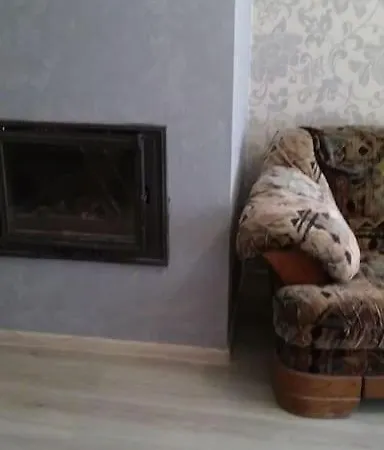 Spacious 1bedroom Apartment, W Free Parking, W Pet